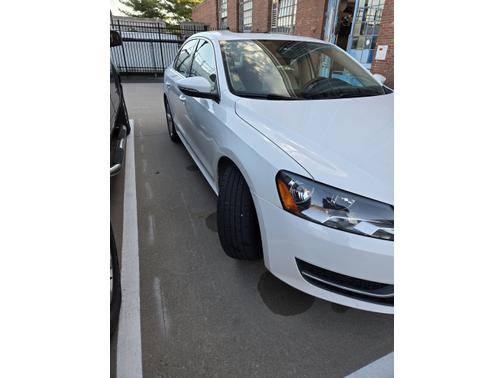 2012 Volkswagen Passat 2.5 SE