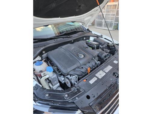 2012 Volkswagen Passat 2.5 SE