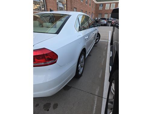 2012 Volkswagen Passat 2.5 SE