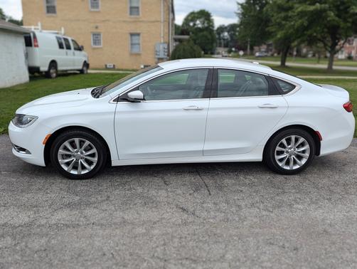 2015 Chrysler 200 C