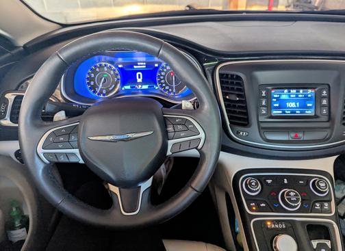 2015 Chrysler 200 C