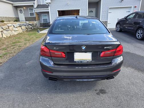 Gray 2017 BMW 540 i xDrive
