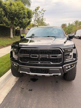 Black 2019 Ford F-150 Raptor