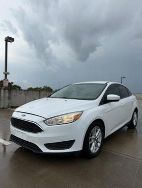 White 2018 Ford Focus SE