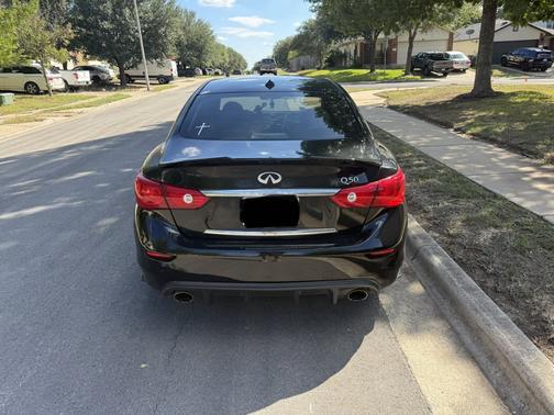 Black 2014 INFINITI Q50 Premium