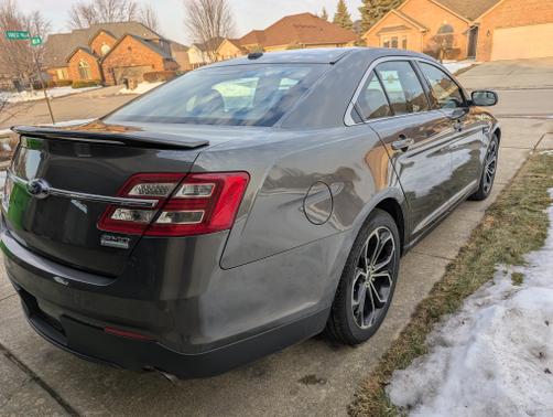 2015 Ford Taurus SHO