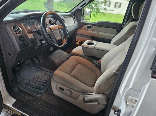 2009 Ford F-150 XLT SuperCrew