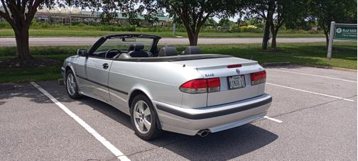 2003 Saab 9-3 SE