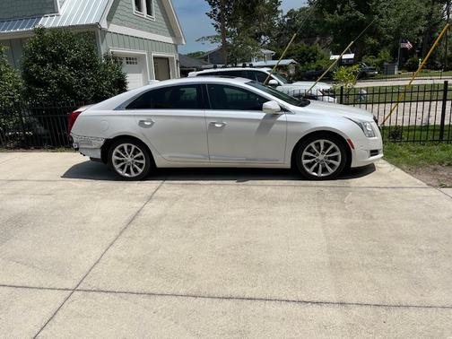 2016 Cadillac XTS Luxury