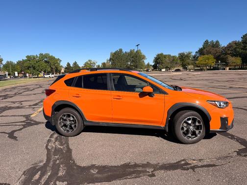 Orange 2018 Subaru Crosstrek 2.0i Premium