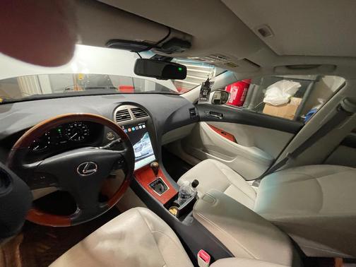 Silver 2007 Lexus ES 350 Base