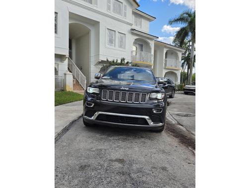 Black 2014 Jeep Grand Cherokee Summit