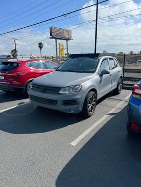 2012 Volkswagen Touareg TDI Sport