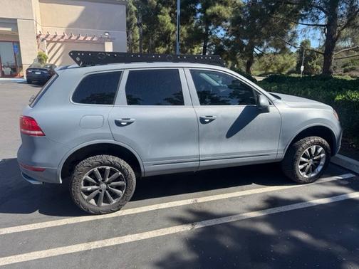 2012 Volkswagen Touareg TDI Sport
