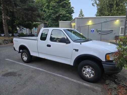 2003 Ford F-150 XL