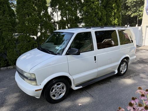 2004 Chevrolet Astro Base