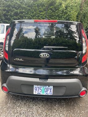 Black 2016 Kia Soul Base