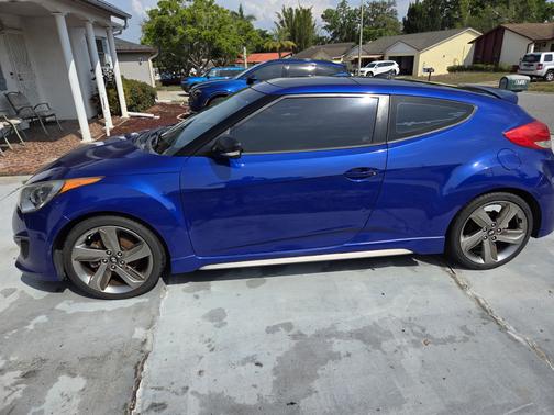 2013 Hyundai Veloster Turbo