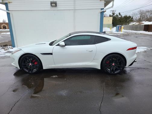 2015 Jaguar F-TYPE R