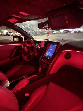 Black 2014 Nissan GT-R Premium