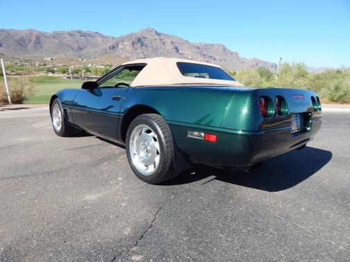 1996 Chevrolet Corvette Base