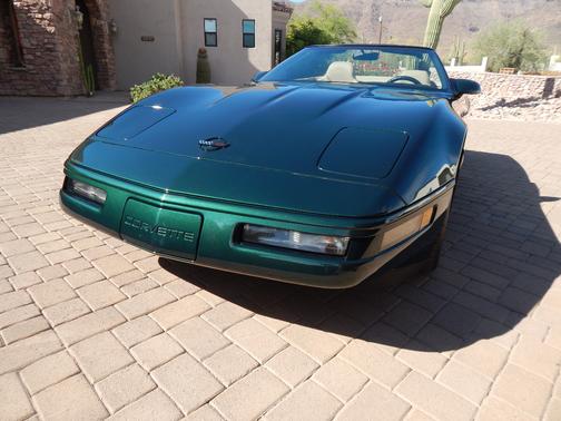 1996 Chevrolet Corvette Base