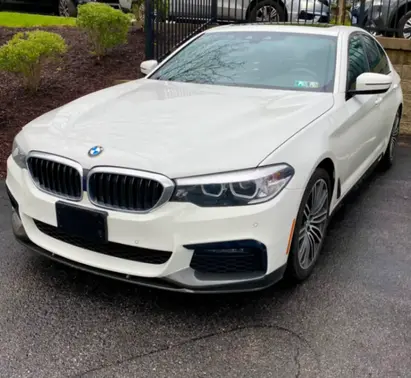 White 2019 BMW 530 i xDrive