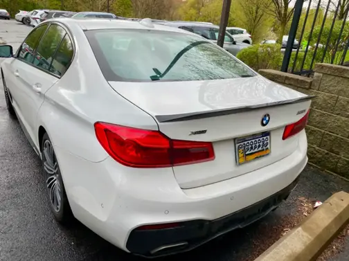 White 2019 BMW 530 i xDrive