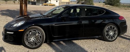 Black 2015 Porsche Panamera Panamera 4
