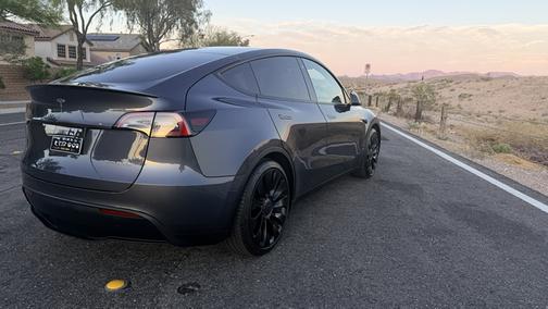 Gray 2022 Tesla Model Y Performance