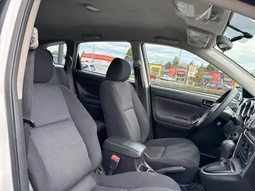 2007 Pontiac Vibe Base