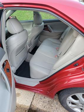 Red 2009 Toyota Camry XLE