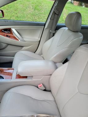 Red 2009 Toyota Camry XLE