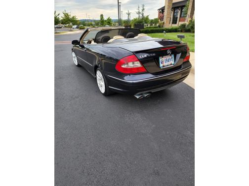 Photo 5 of 19 of 2009 Mercedes-Benz CLK-Class CLK550