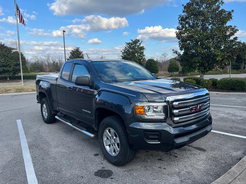 2017 GMC Canyon Base