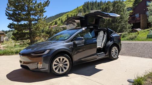 Photo 5 of 11 of 2020 Tesla Model X Long Range Plus