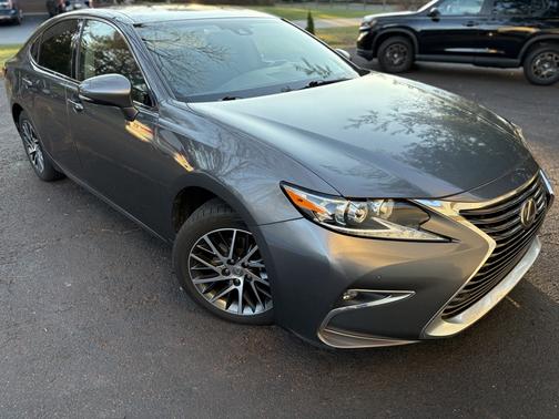 2017 Lexus ES 350 Base