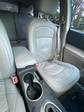 Blue 2014 Nissan Rogue Select S