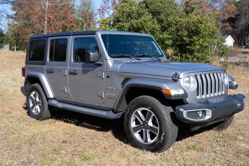 Silver 2019 Jeep Wrangler Unlimited Sahara