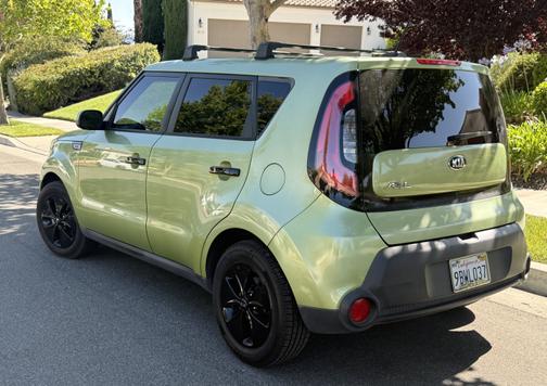 2015 Kia Soul Base
