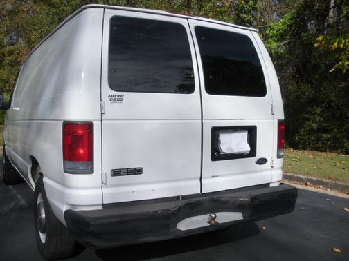 2003 Ford E350 Super Duty Base