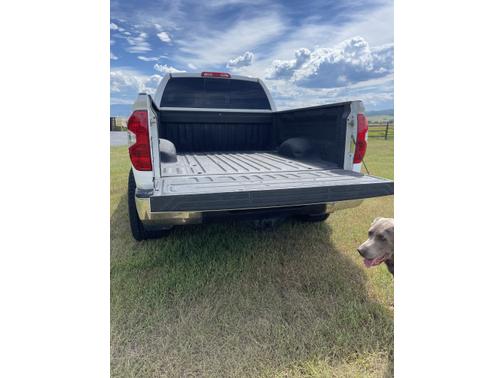 2014 Toyota Tundra SR5