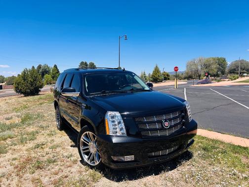 Black 2013 Cadillac Escalade Premium