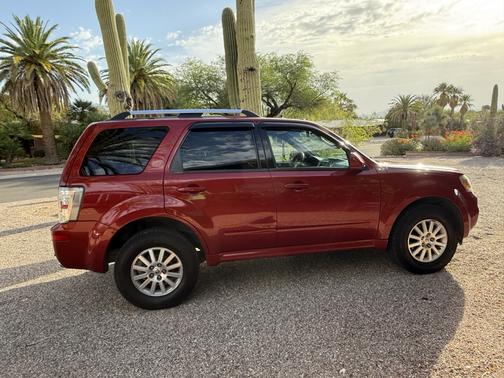 2010 Mercury Mariner Premier