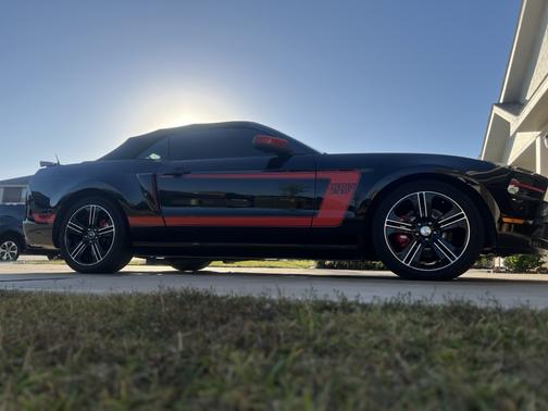 2014 Ford Mustang GT Premium