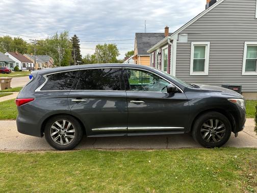 Gray 2013 INFINITI JX35 Base