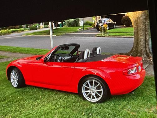 Red 2009 Mazda MX-5 Miata Touring