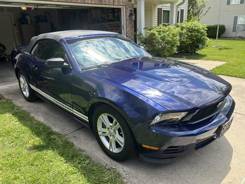 Blue 2011 Ford Mustang V6