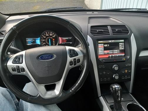 2011 Ford Explorer XLT