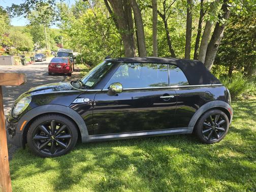 Black 2011 MINI Cooper S Base